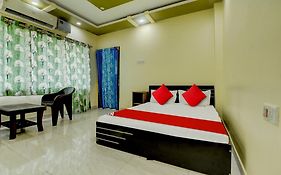 Hotel O C.M.Plaza